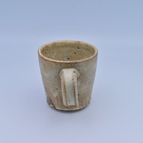 【沖縄の陶器・やちむん】　金城宙矛　粉引マグカップ