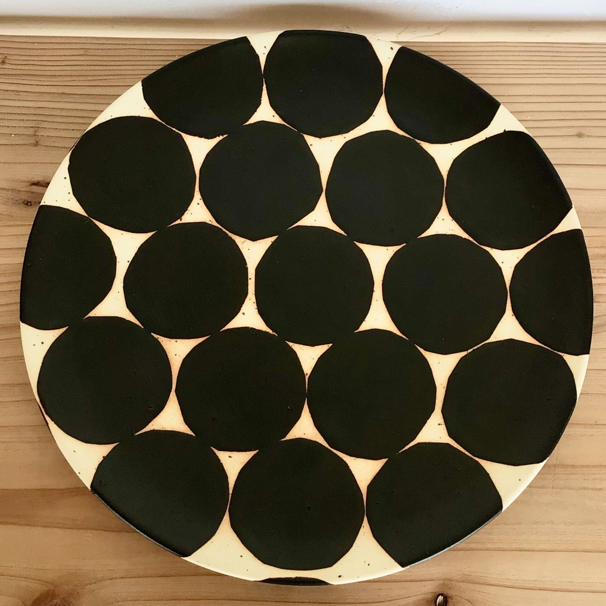 沖縄やちむん浅皿大 楽天市場】やちむん 皿 7寸皿 大皿 陶芸こまがた デイゴ柄