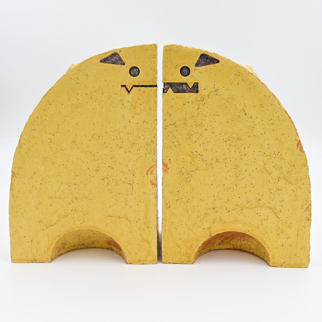 作家さんの手作り、陶器のスタンド 作家さんの手作り、陶器のスタンド