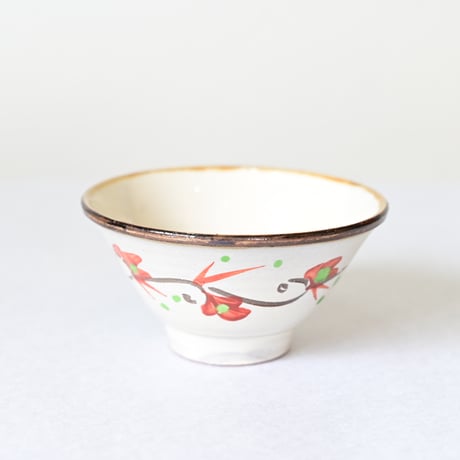 【沖縄の器・やちむん・壺屋焼】　國場陶芸　赤絵3.5寸マカイ b