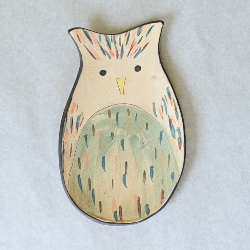 やちむん こだま土 作家 沖縄 皿 こだま土と江口窯、拓美窯－OKINAWAN MARKET 2024－｜fennica