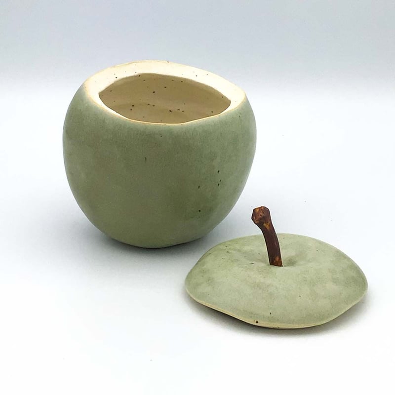 沖縄の陶器・やちむん】 陶factory509 蓋つきりんご | 沖縄のうつわ