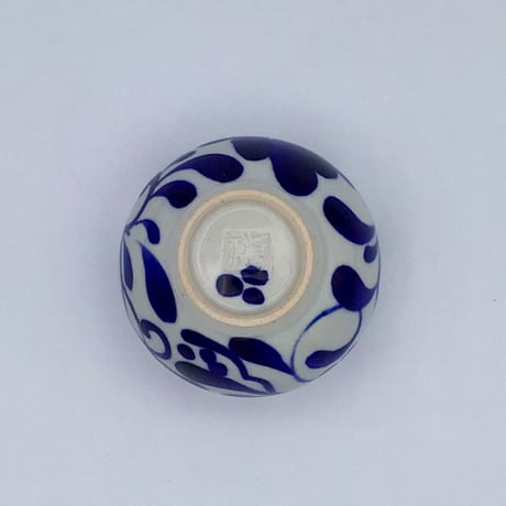 沖縄の器【眞正陶房】唐草小鉢/ Okinawan Pottery Shinsei Toubou "KARAKUSA SMALL BOWL"