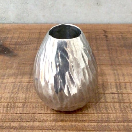 【沖縄の金細工・琉球錫器】 金細工まつ　純錫一輪挿し
