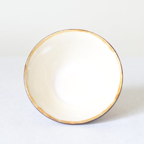 【沖縄の器・やちむん・壺屋焼】　國場陶芸　赤絵3.5寸マカイ b