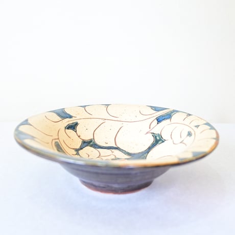 【沖縄の器・やちむん・壺屋焼】　國場陶芸　赤絵　8寸皿　B
