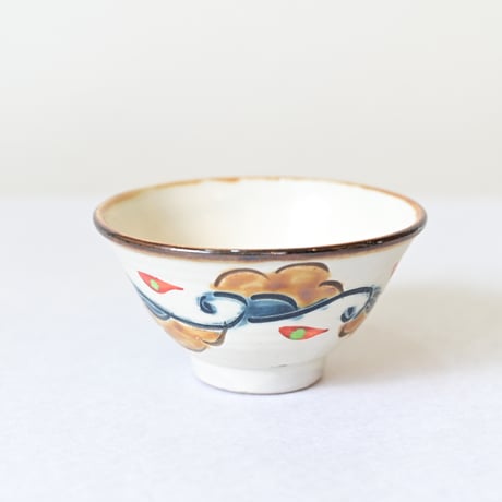 【沖縄の器・やちむん・壺屋焼】　國場陶芸　赤絵3.5寸マカイ　e