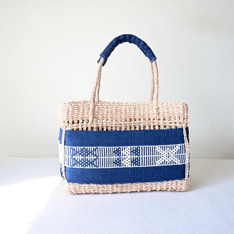 CATEGORY バッグ／Bag | 沖縄のうつわ、やちむん、琉球ガラスの