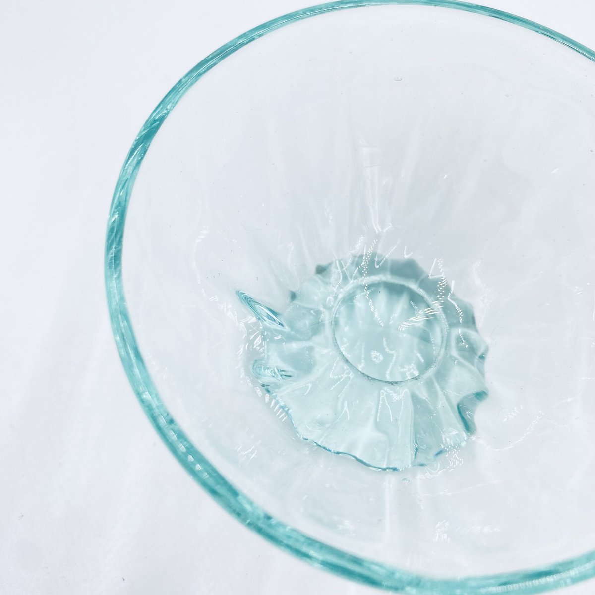 沖縄の琉球ガラス】 白鴉再生硝子器製作所 デザートカップ 大 | 沖縄の