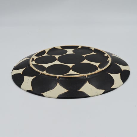 【沖縄の陶器・やちむん】　陶factory509　モノクロ皿　大