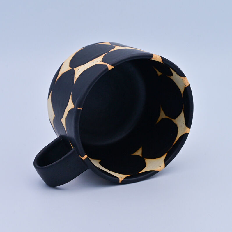 沖縄の陶器・やちむん】 陶factory509 モノクロカップ 黒丸
