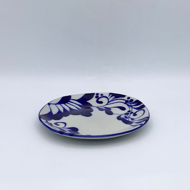 沖縄の陶器・やちむん】 眞正陶房 取り皿 唐草 コバルト | 沖縄の