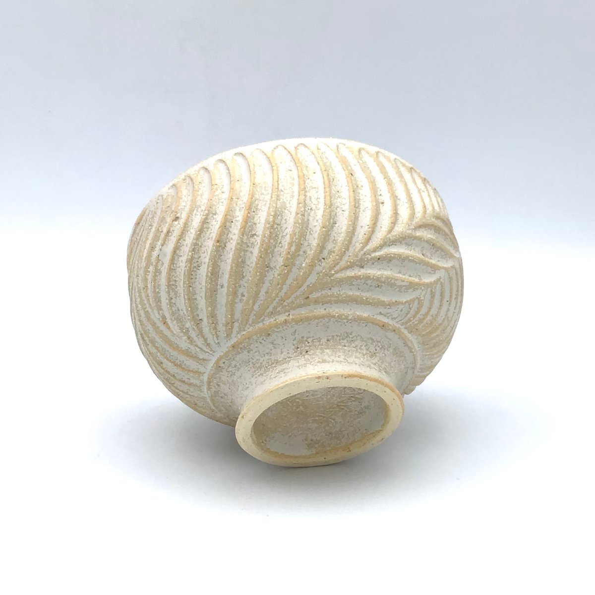 新里竜子 新里竜子さん やちむん 植木鉢 ゴールド