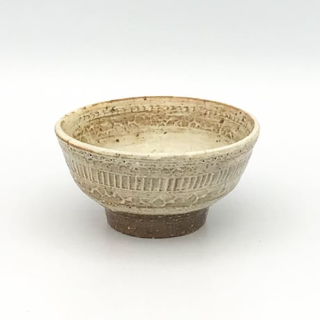 【沖縄の陶器・やちむん】　金城宙矛　象嵌小鉢
