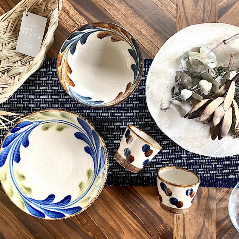 琉球藍】大人の食卓に似合う琉球藍やしらみ織のテーブルセンター