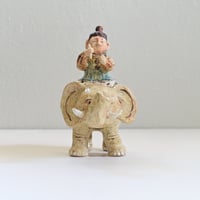 52_象のり神さま