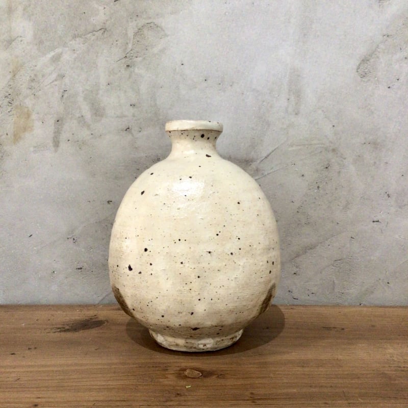 沖縄の陶器・やちむん】 金城宙矛 粉引扁壺 | 沖縄のうつわ、やちむん