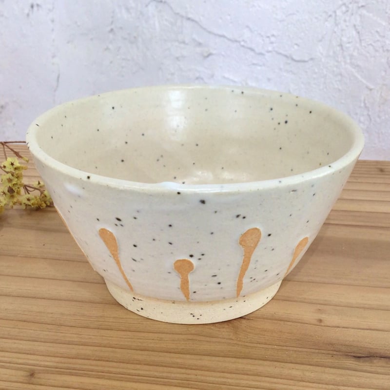 沖縄の陶器・やちむん】 陶factory509 大人可愛いやちむん マカイ