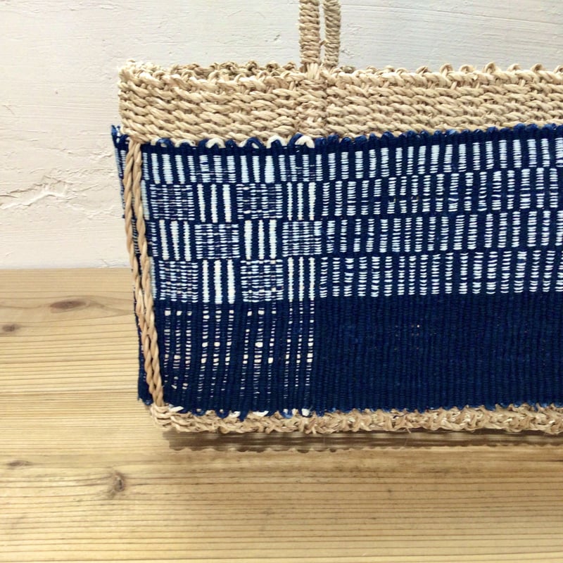 沖縄の琉球藍染織物】 花藍舎 月桃のカゴ手さげバッグ 大 | 沖縄の
