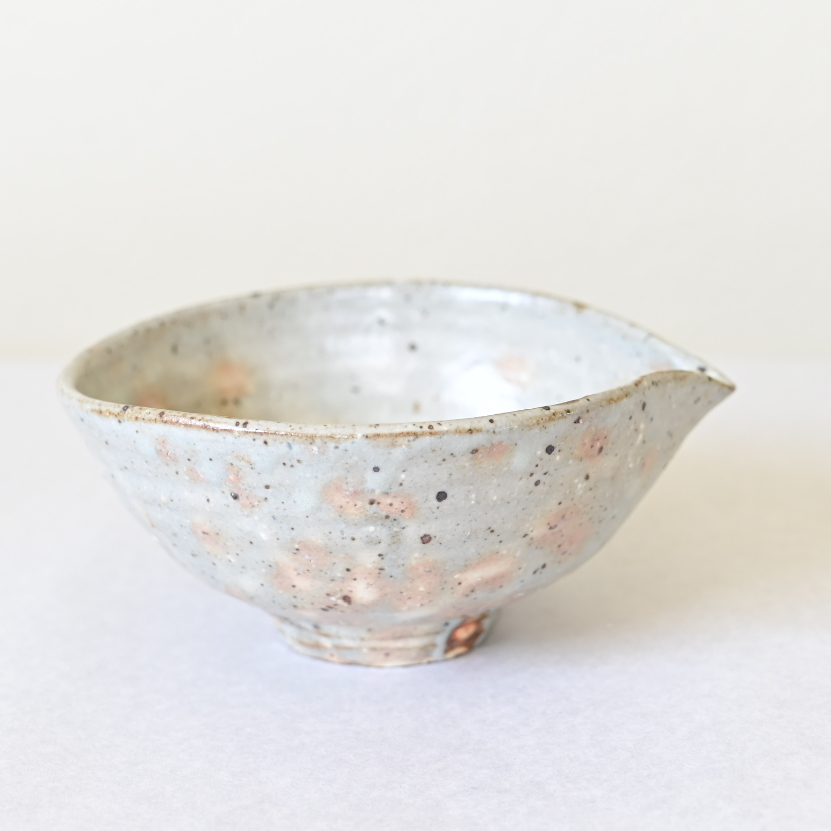 沖縄の陶器・やちむん】 金城宙矛 粉引片口 | 沖縄のうつわ、やちむん