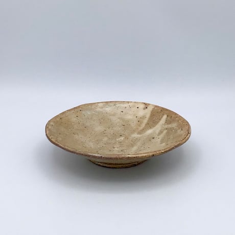 【沖縄の陶器・やちむん】　金城宙矛　粉引取り皿