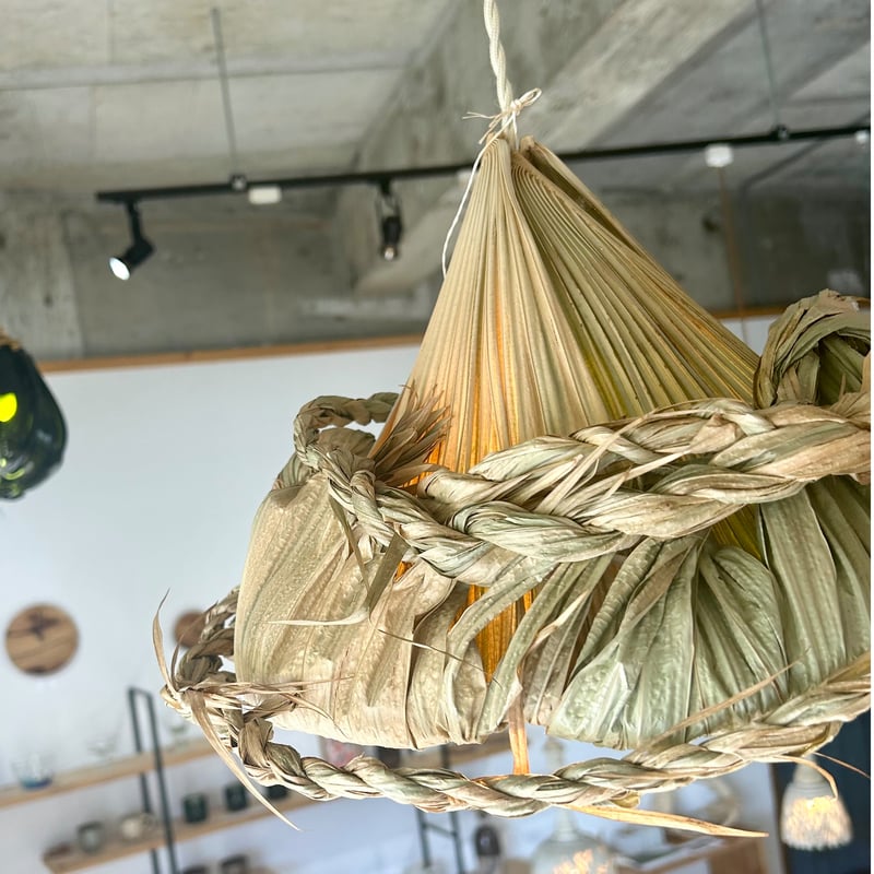 沖縄の伊平屋島の民具】 種水土花 クバシェード kubagasa B