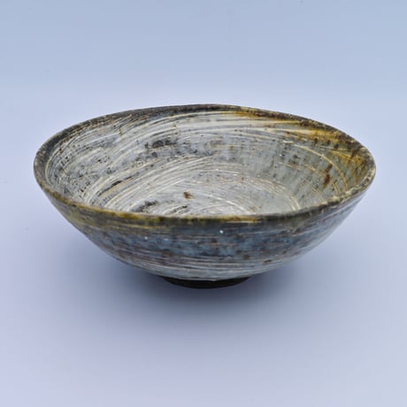 【沖縄の陶器・やちむん】　金城宙矛　刷毛目鉢