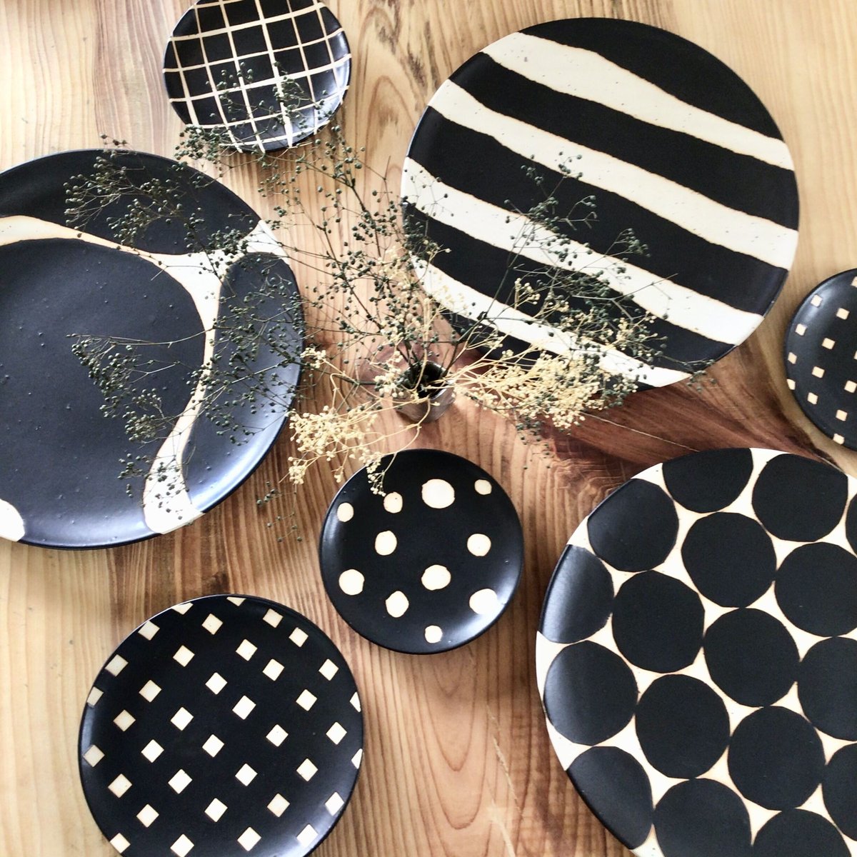 山田義力 やちむん 沖縄 器 陶芸 角皿 ブラック 黒 個展購入 作家もの