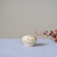 沖縄の器・やちむん・壺屋焼】 國場陶芸 赤絵 7寸皿 i | 沖縄のうつわ