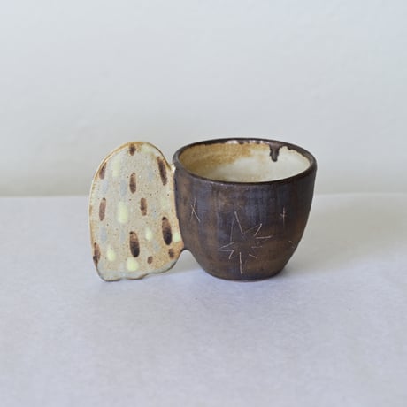 【沖縄の陶器・やちむん】エゾフクロウカップ