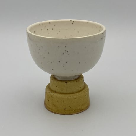 【沖縄の陶器・やちむん】　陶factory509 　高杯茶呑み　段　黄