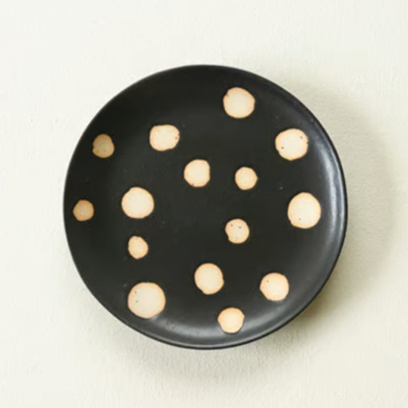 沖縄の陶器・やちむん】 陶factory509 モノクロ皿 ドット | 沖縄の