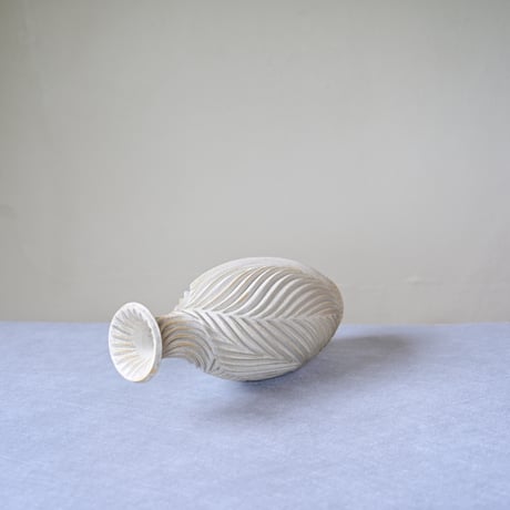 【沖縄の陶器・やちむん】しのぎ花器　新里竜子