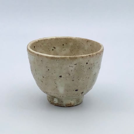 【沖縄の陶器・やちむん】　金城宙矛　粉引湯呑み