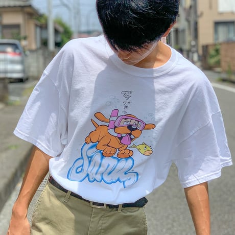 SWIMMING DAWG TEE [WHITE]