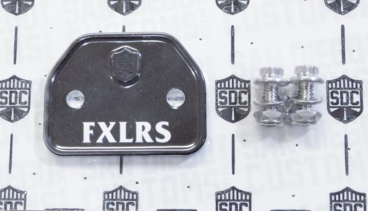 San Diego Customs FXLRST ダッシュバッジ（San Diego Customs FXLRS 