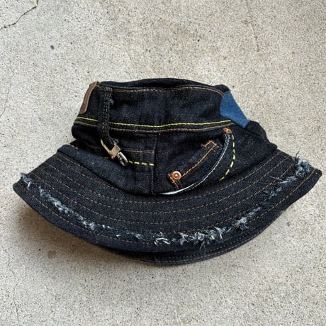 ®️denim bucket hat