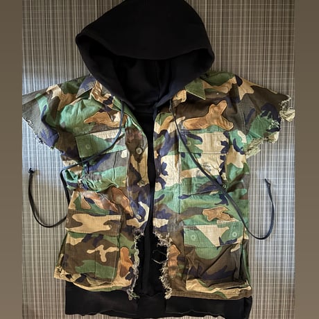 camo shoulder down shirt