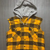 R shirt