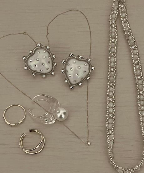 Heart Virus earring / pierce