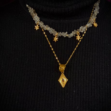 Necklace W point quartz  ESAGRAMMA