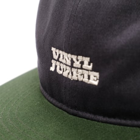 VINYL JUNKIE LOGO CAP / Green Navy