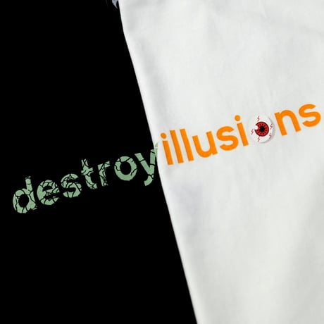 VINYL JUNKIE –  Destroy Illusions Big Silhouette Tee - Black
