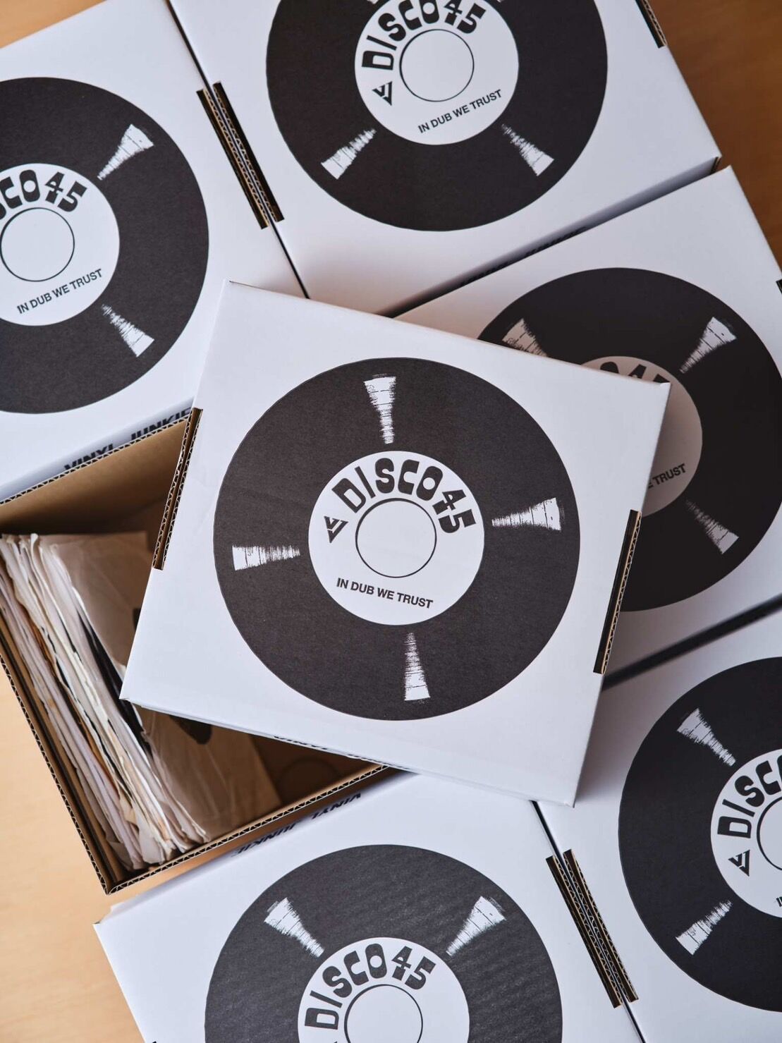 レコードセット７枚 DUBWISE 7inch BOX(ふた付き、ダンボール素材) | W A R E R O O