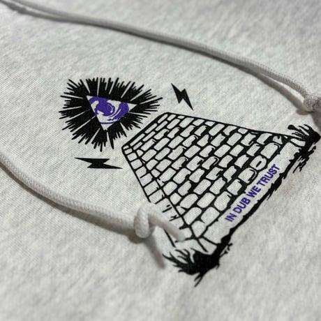 VINYL JUNKIE – Third Eye  Hoodie / Ash