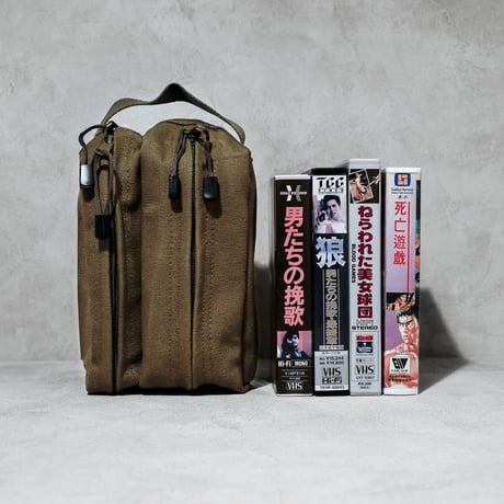 EXTENDED TRAVEL POUCH