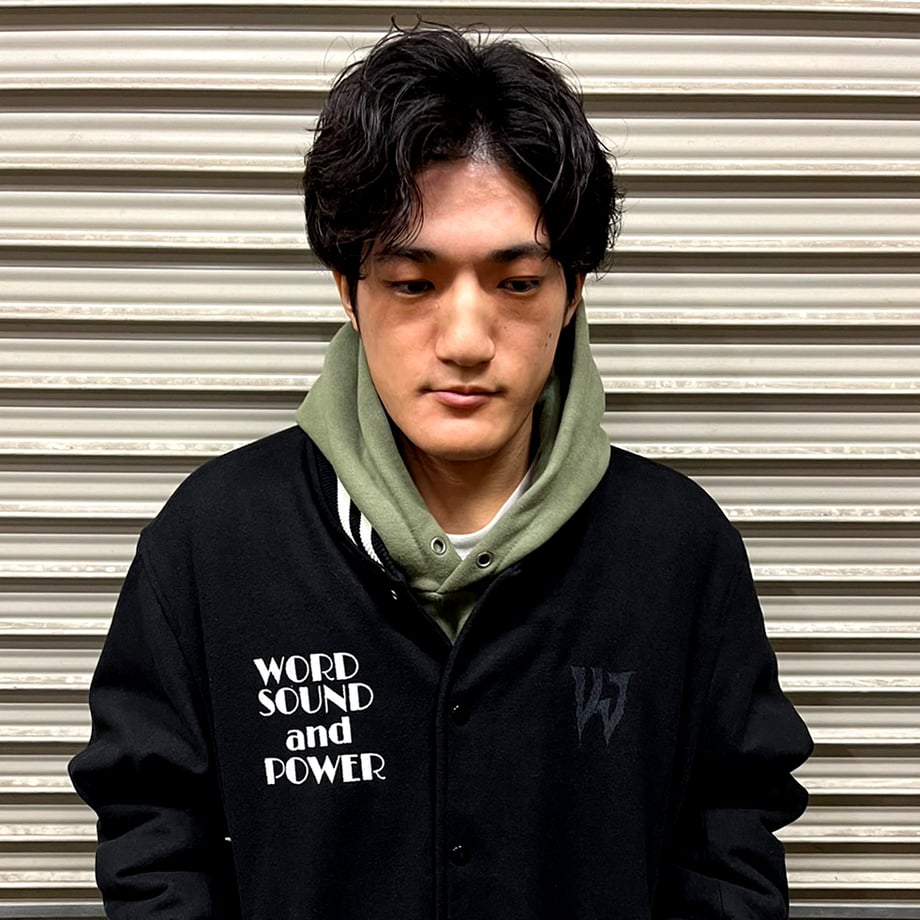 6588c5bf7619fe1dda08b959