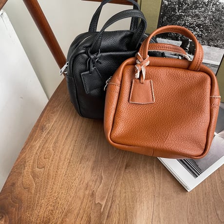 《予約販売》leather 2way square bag/2colors_na0237