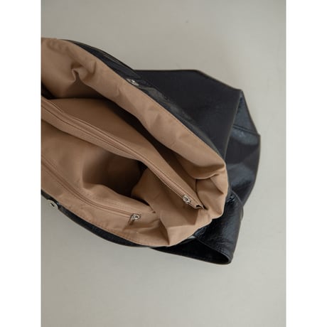 《予約販売》handsome leather like bag/2colors_na0733