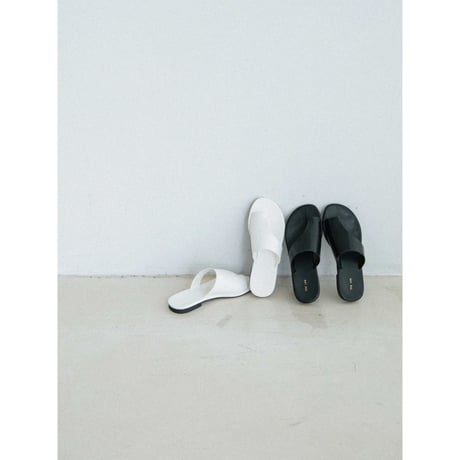 《予約販売》fake leather thong sandal/2colors_na0793